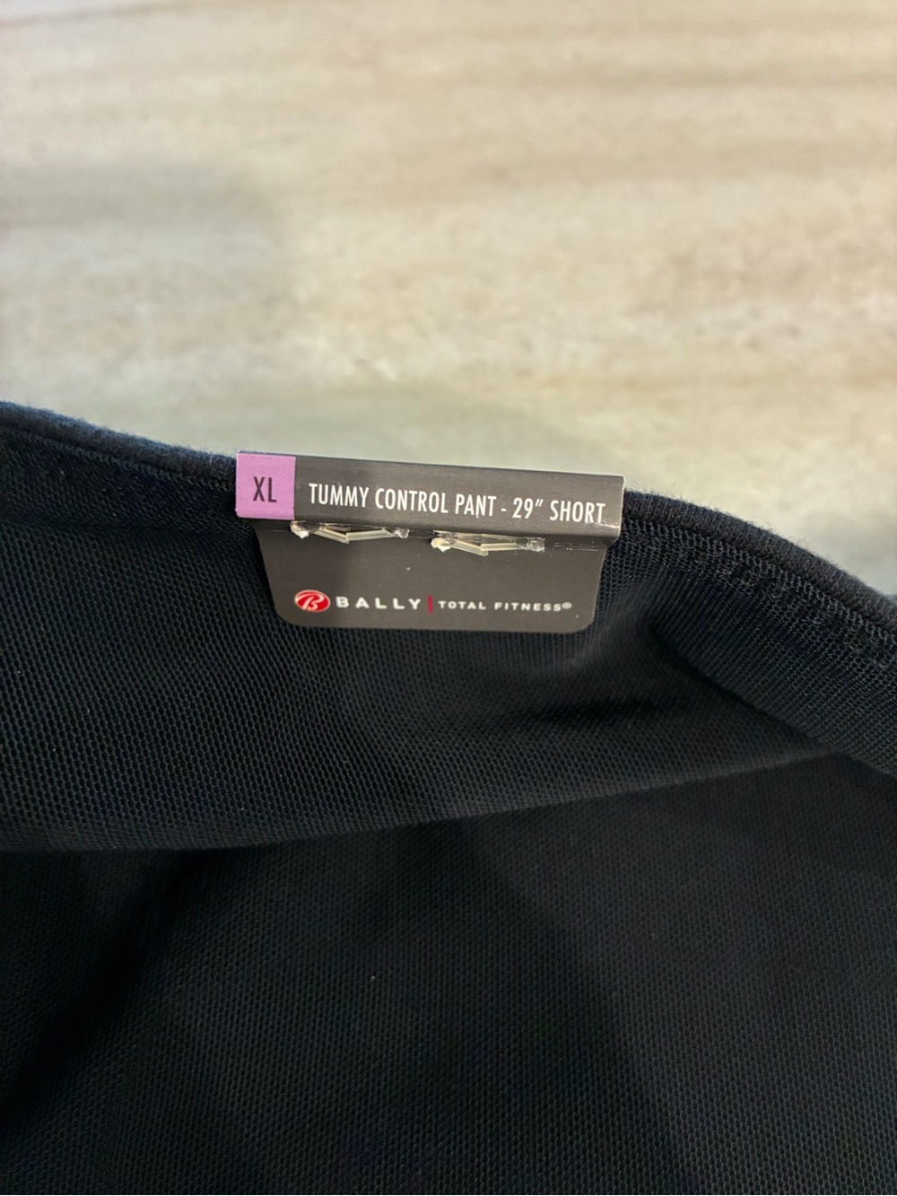 Bundle-2X Bally bootleg yoga pants NWT XL - Picture 5 of 5